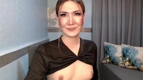 Megan online show from April 2026 06:52:01 PM