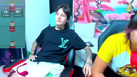 Snapshot of megan_gian_fox chatting on December 2024 12:45:02 AM Megan and Gian online show from December 2024 12:45:02 AM