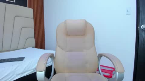 Megan online show from February 2026 03:32:02 AM