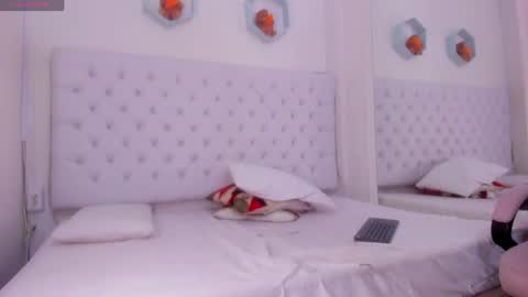 Megan online show from April 2026 11:43:02 PM