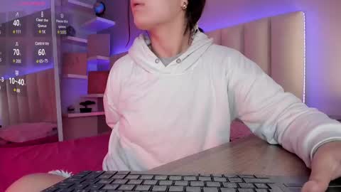     online show from March 2025 11:40:02 AM