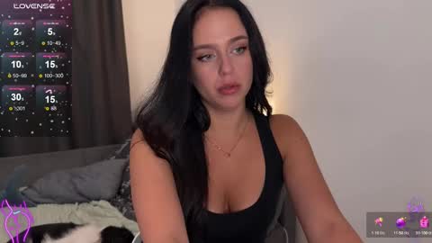 Snapshot of megan_nilson chatting on October 2025 03:30:02 PM Megan online show from October 2025 03:30:02 PM