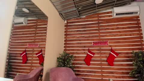 megan_raiin online show from December 2024 08:49:02 AM