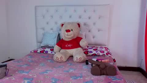 Megan online show from February 2026 07:43:02 PM