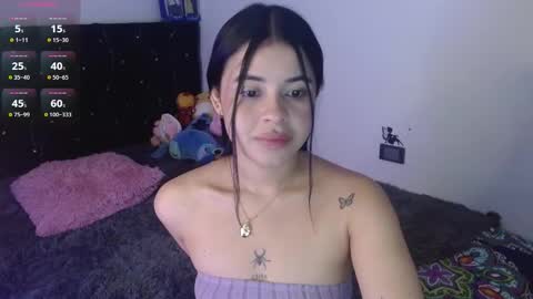 Carolina online show from November 2025 02:01:02 AM