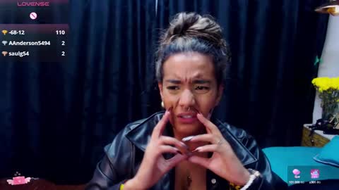 Snapshot of meganadriels96 chatting on December 2024 01:47:01 AM M E G A N online show from December 2024 01:47:01 AM