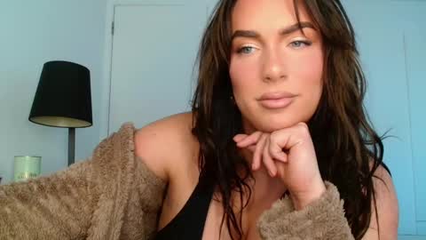 Megan Cox online show from February 2025 02:10:01 PM