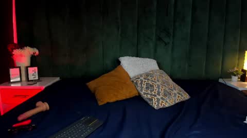 MEGAN EVANS online show from June 2026 02:24:02 AM