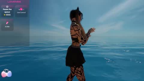 Megan online show from October 2025 10:08:01 PM