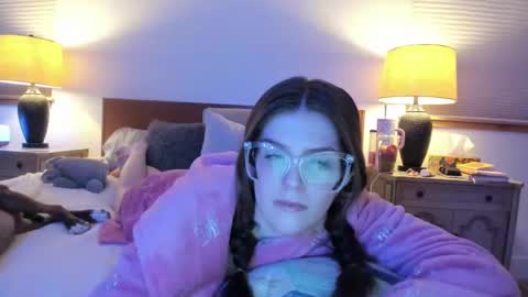 Megan online show from January 2025 03:51:01 AM