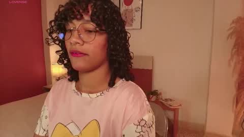 Snapshot of meganlux_1 chatting on June 2026 07:58:02 PM - 29p online show from June 2026 07:58:02 PM