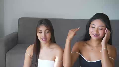 Snapshot of megann__sweet chatting on September 2025 01:22:02 PM Mara online show from September 2025 01:22:02 PM