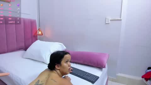 Snapshot of megansaenz_1 chatting on April 2026 08:04:02 PM Megan online show from April 2026 08:04:02 PM