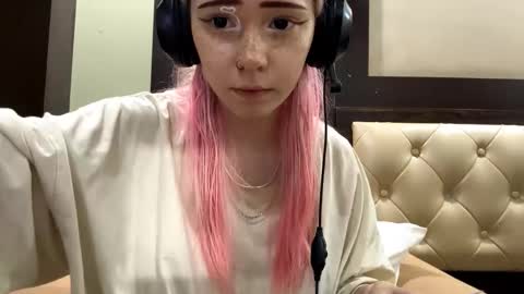 Snapshot of megansavells chatting on November 2025 09:59:02 AM Hellas online show from November 2025 09:59:02 AM