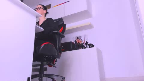 Snapshot of meganstones chatting on December 2024 09:30:01 PM Megan online show from December 2024 09:30:01 PM