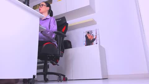 Snapshot of meganstones chatting on February 2025 10:39:01 PM Megan online show from February 2025 10:39:01 PM