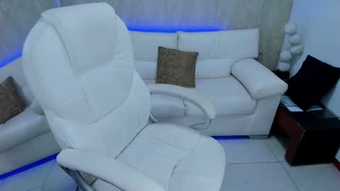 Snapshot of meggan_07 chatting on January 2025 09:48:01 AM meggan online show from January 2025 09:48:01 AM