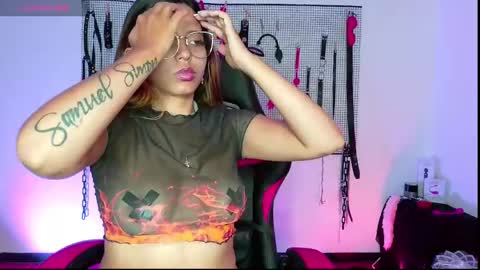 Snapshot of meggan_greey chatting on December 2024 11:07:02 AM Your best slave online show from December 2024 11:07:02 AM