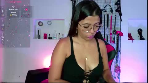 Snapshot of meggan_greey chatting on December 2024 08:58:02 PM Your best slave online show from December 2024 08:58:02 PM