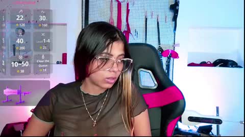 Snapshot of meggan_greey chatting on January 2025 11:33:02 PM Your best slave online show from January 2025 11:33:02 PM