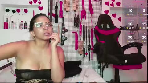 Snapshot of meggan_greey chatting on March 2025 12:07:02 AM Your best slave online show from March 2025 12:07:02 AM