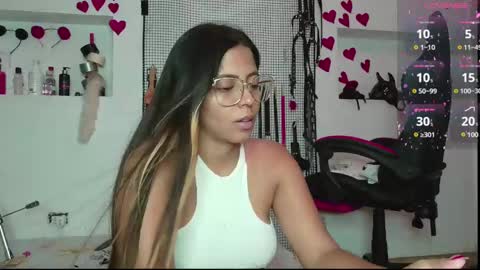 Snapshot of meggan_greey chatting on March 2025 09:48:02 PM Your best slave online show from March 2025 09:48:02 PM