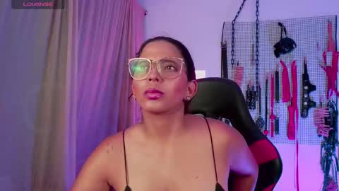 Snapshot of meggan_greey chatting on October 2025 10:18:02 PM Your best slave online show from October 2025 10:18:02 PM