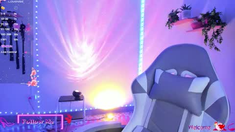   online show from November 2025 02:11:02 AM