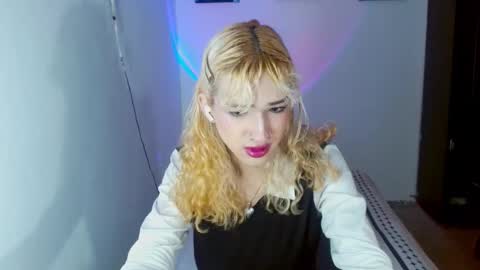 meghan_devil_ online show from March 2026 07:59:01 AM