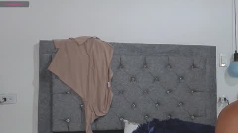 Meghan  online show from January 2026 09:35:02 PM