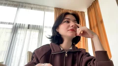 Megan online show from October 2025 09:33:01 AM