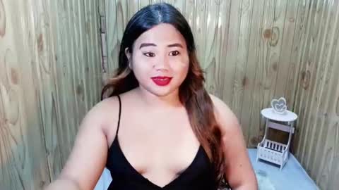 Snapshot of mei_sofia chatting on June 2026 01:22:02 PM mei_sofia online show from June 2026 01:22:02 PM