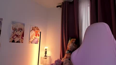 Mei  online show from December 2025 09:45:01 PM