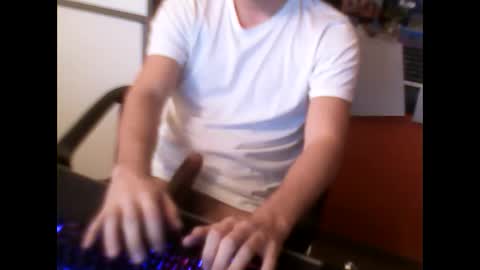 meks5544 online show from December 2024 08:58:02 PM