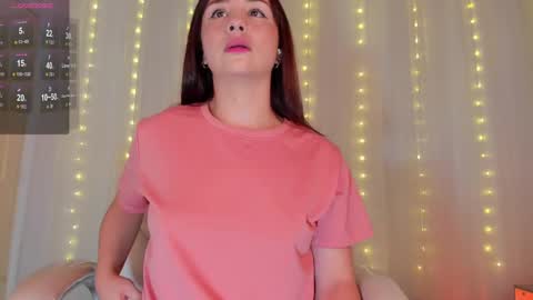 Snapshot of mel_18_ chatting on February 2025 06:19:02 PM A N D R E A online show from February 2025 06:19:02 PM