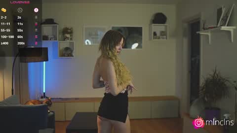 Snapshot of mel_collins chatting on July 2026 06:26:01 PM MELANIE PVT ONLY 60TK PER MIN online show from July 2026 06:26:01 PM