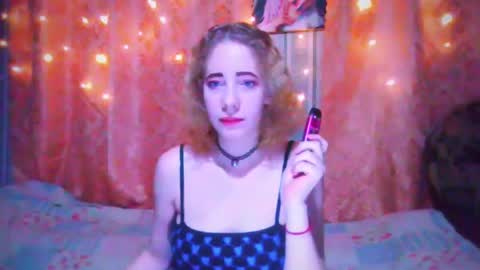 Snapshot of mel_mellie chatting on December 2024 06:37:02 PM Mel Mellie online show from December 2024 06:37:02 PM