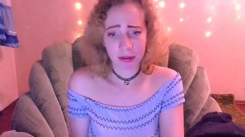 Snapshot of mel_mellie chatting on January 2025 09:05:01 PM Mel Mellie online show from January 2025 09:05:01 PM