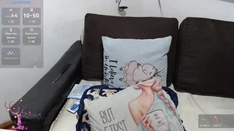 Snapshot of mel_raise chatting on February 2025 09:33:02 PM mel raise online show from February 2025 09:33:02 PM