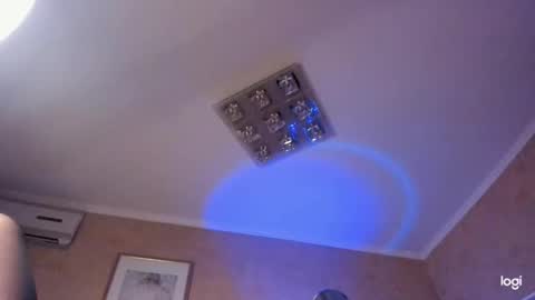 Snapshot of mela911carrera chatting on November 2025 02:27:01 PM Start every day 2000 - 700 online show from November 2025 02:27:01 PM