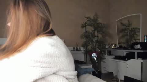  Start every day 2000 - 700 online show from February 2026 08:05:01 PM