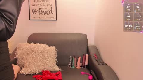 melan_owen online show from September 2025 10:48:02 AM