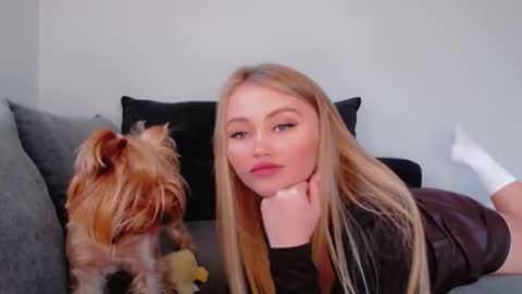 Melania online show from November 2025 12:27:02 PM