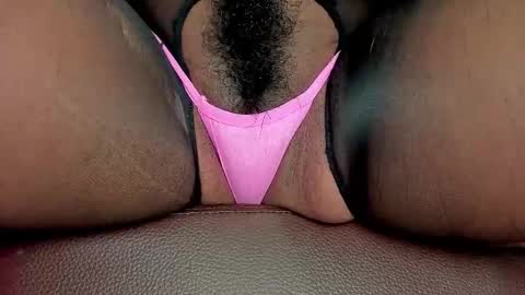 Snapshot of melania_browis chatting on October 2025 10:08:01 AM Melania online show from October 2025 10:08:01 AM