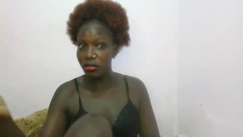 Snapshot of melanie_bae1 chatting on May 2026 07:44:01 PM melanie_bae1 online show from May 2026 07:44:01 PM