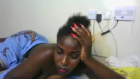 Snapshot of melanie_bae1 chatting on June 2026 12:22:02 PM melanie_bae1 online show from June 2026 12:22:02 PM
