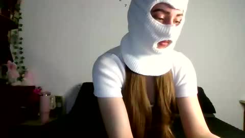 Melanie online show from March 2026 11:38:02 AM