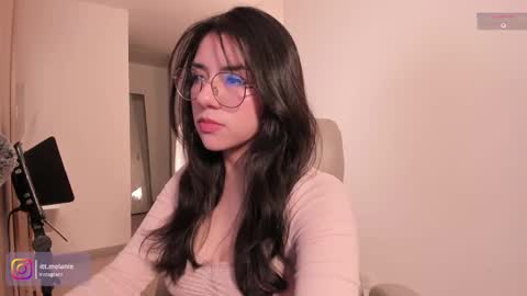 Melanie online show from September 2025 11:08:02 PM