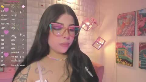 Snapshot of melaniegrayx chatting on May 2026 03:08:02 PM melaniegrayx online show from May 2026 03:08:02 PM