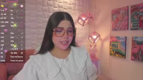 Snapshot of melaniegrayx chatting on July 2026 02:07:02 PM melaniegrayx online show from July 2026 02:07:02 PM